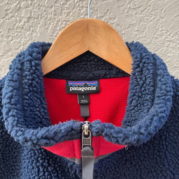 EUC Patagonia Blue Fleece Retro-X Vest - Picture 3 of 6